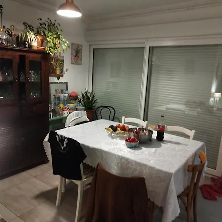 En Coloc' Chez Charlotte בית אירוח