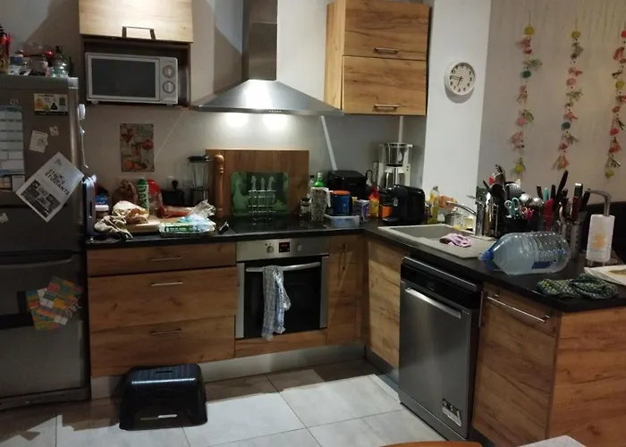 Homestay En Coloc' Chez Charlotte