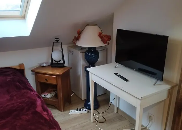 Homestay En Coloc' Chez Charlotte *